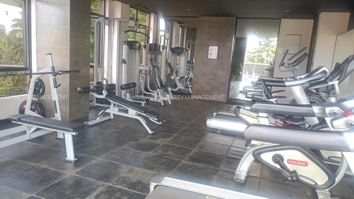 Serviced 3 Bed Apartment with En Suite in Brookside - 13