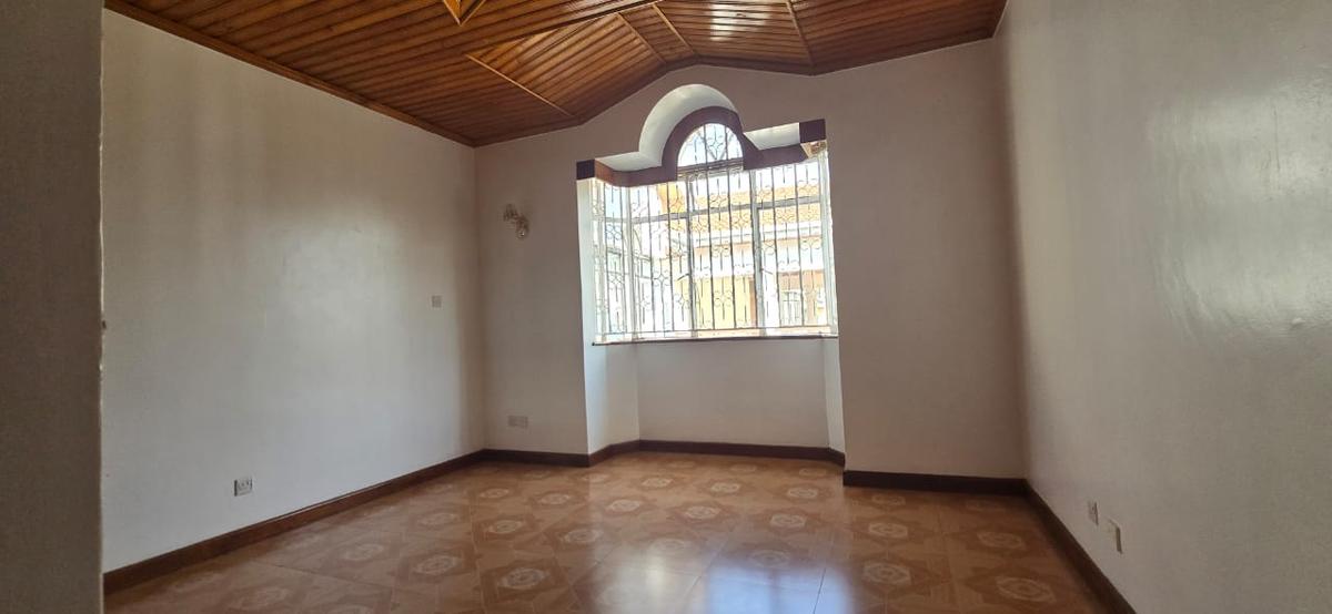 3 Bed House with En Suite in Runda - 8