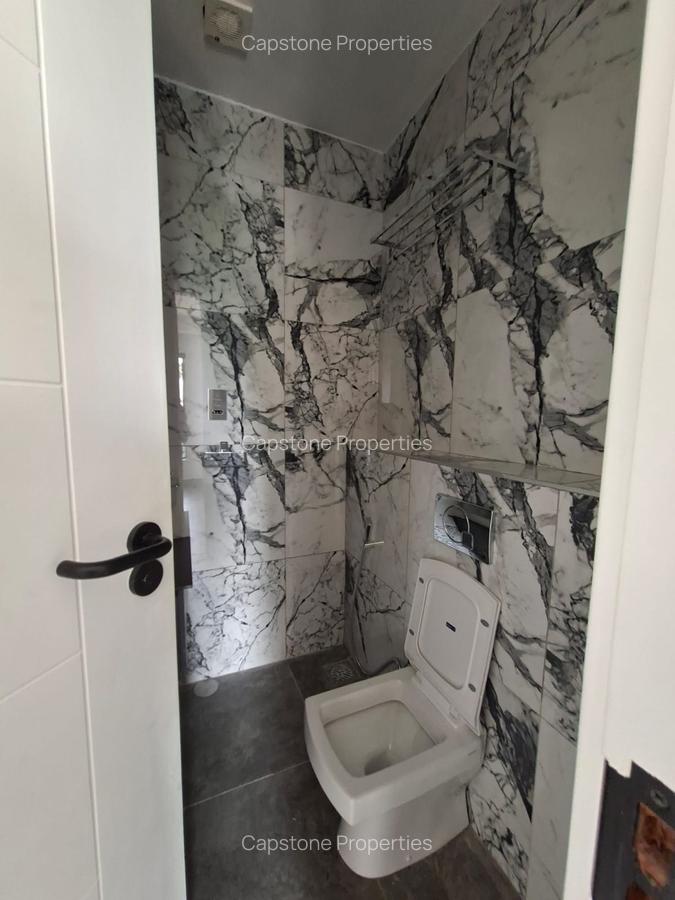 2 Bed House with En Suite in Runda - 18