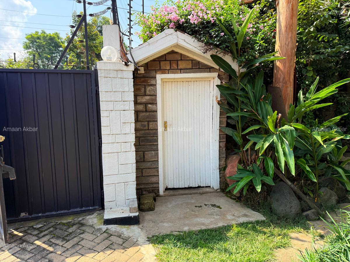 4 Bed House with En Suite at Lakeview Estate - 2