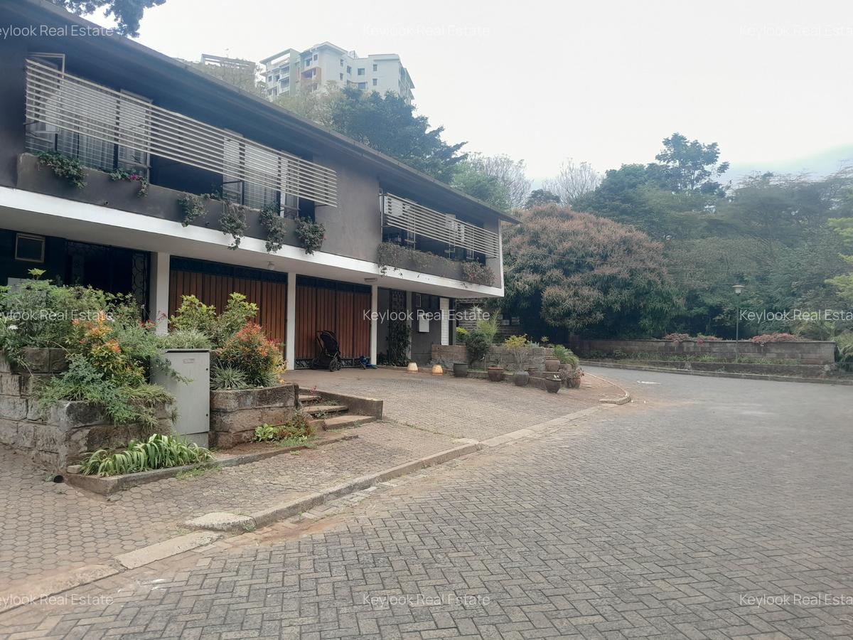4 Bed Townhouse with En Suite at Kileleshwa - 3