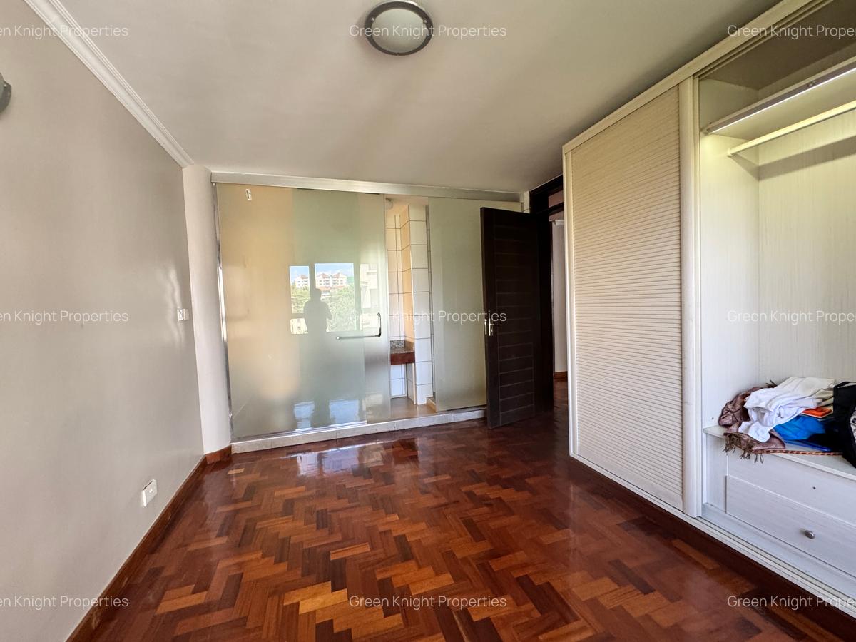 Serviced 3 Bed Apartment with En Suite in Riverside - 7