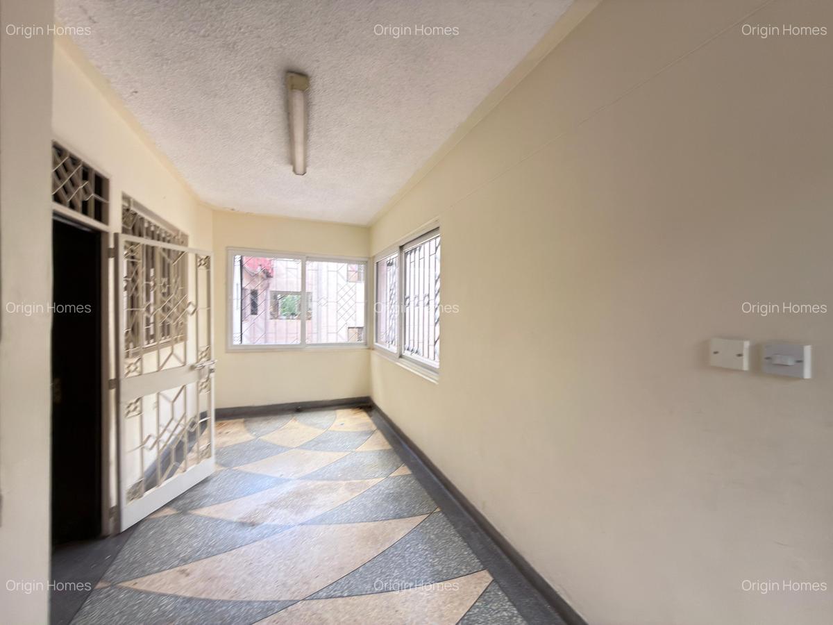 4 Bed Apartment with En Suite at Rhapta Road - 14