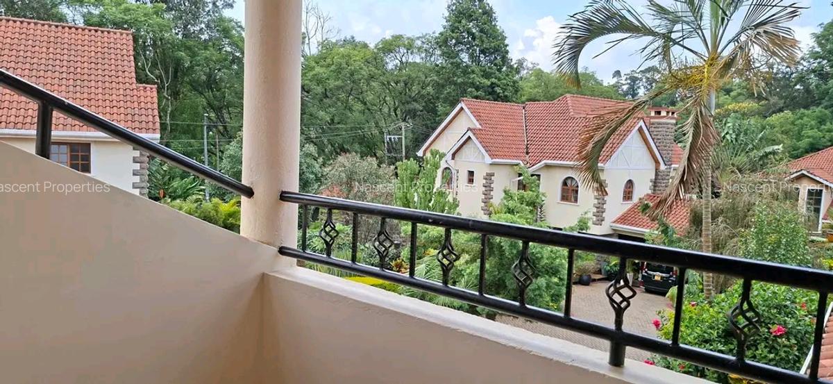 4 Bed Townhouse with En Suite in Lavington - 4