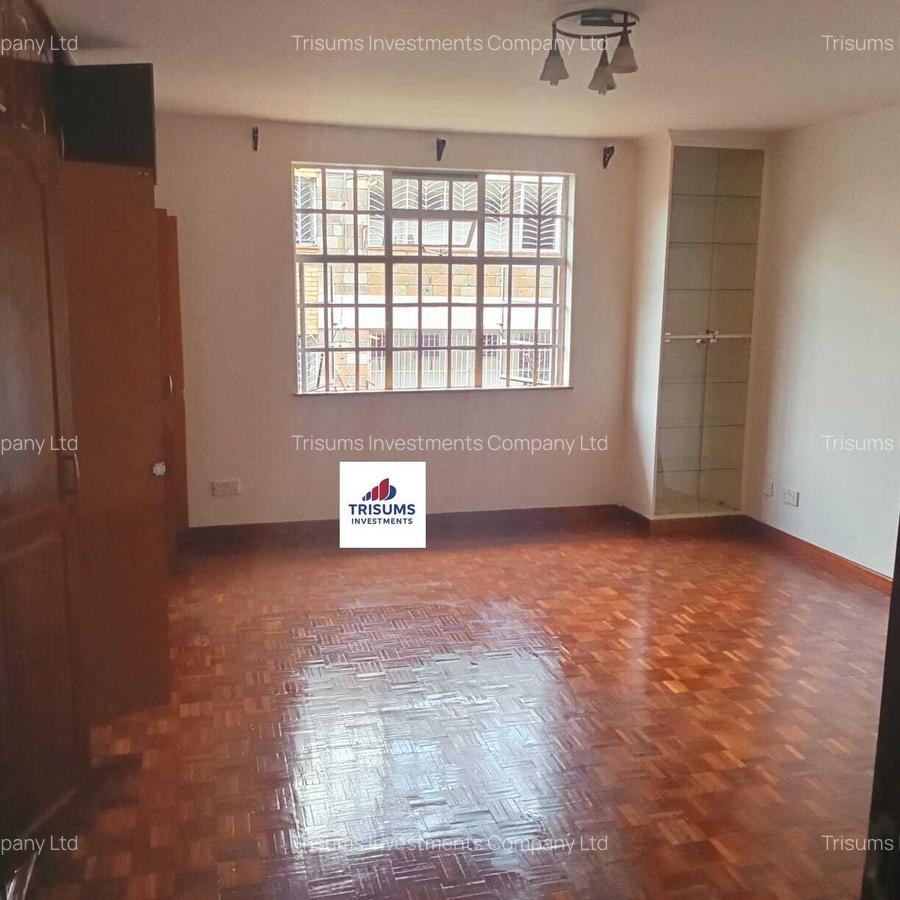 4 Bed Apartment with En Suite at Rhapta Road - 10