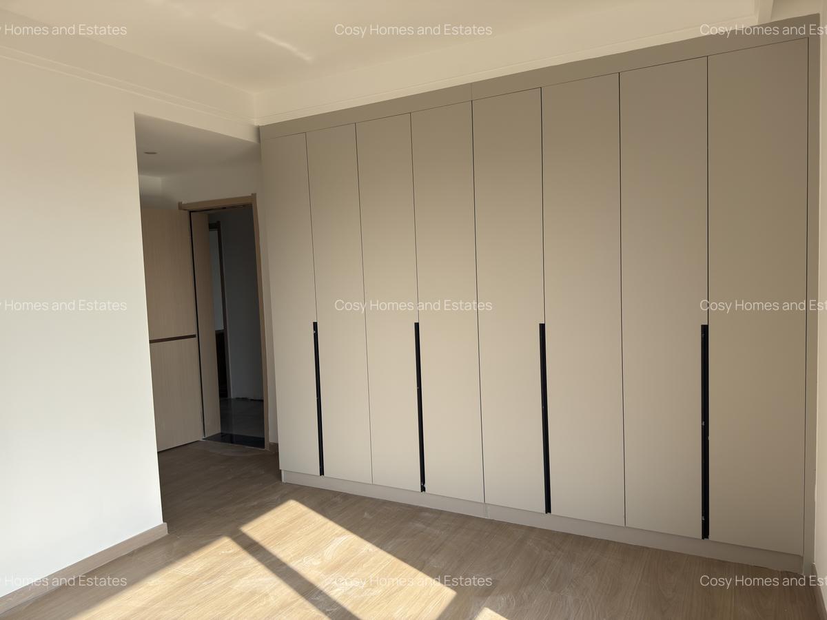 3 Bed Apartment at Riverside Drive - 7