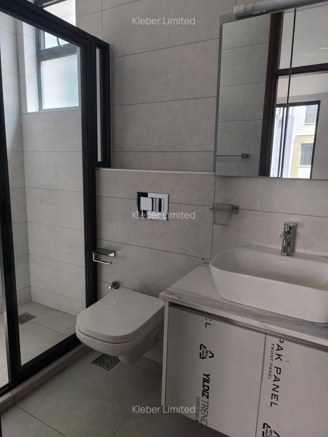 5 Bed Villa with En Suite in Lavington - 19