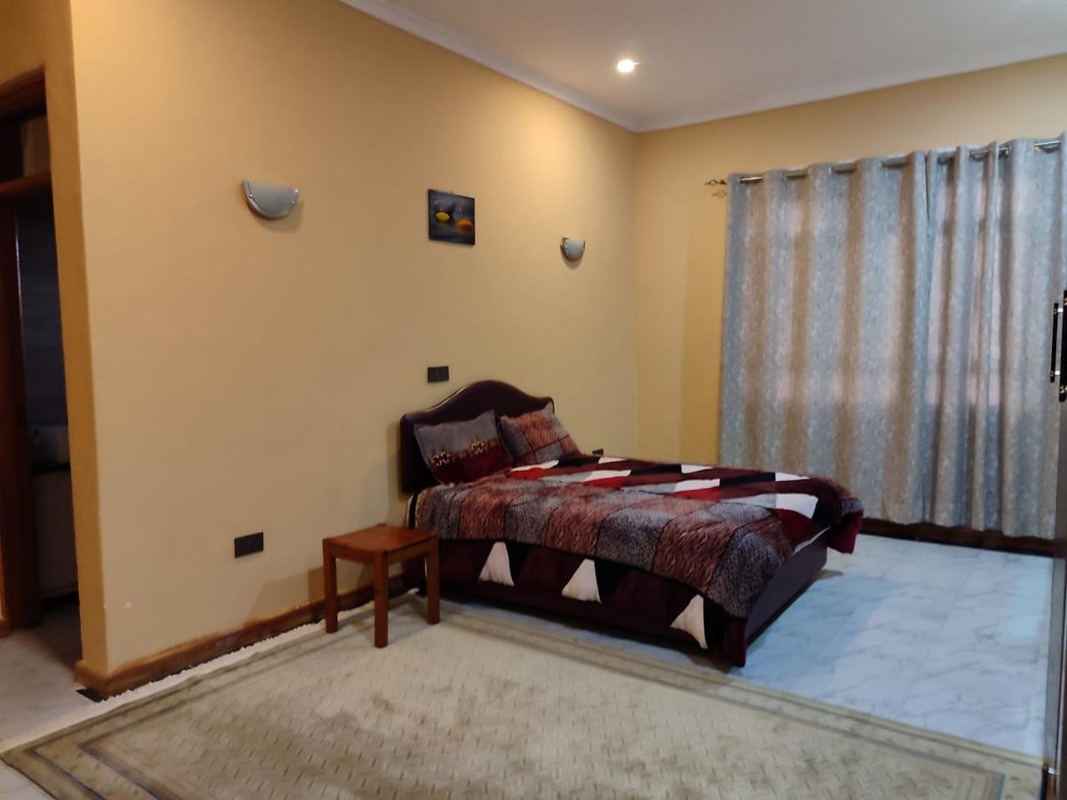 4 Bed House with En Suite at Eldoret - 13