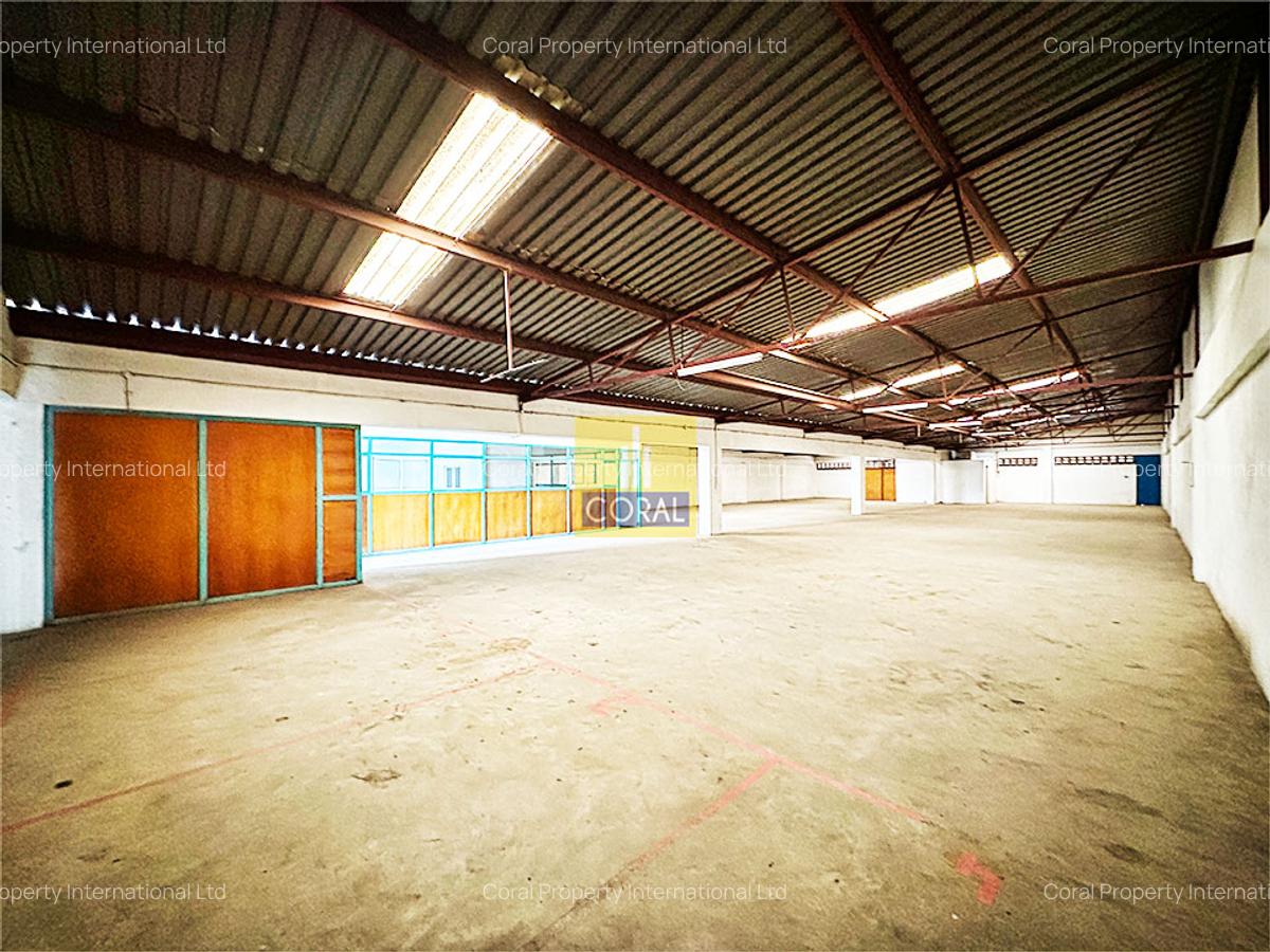 Warehouse in Industrial Area - 3