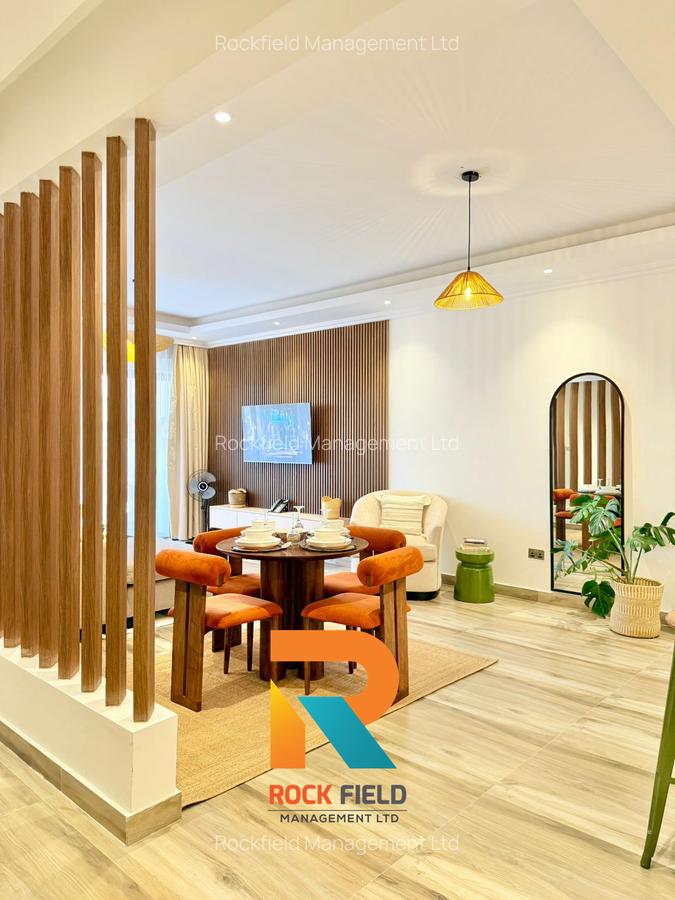 Serviced 2 Bed Apartment with En Suite in Brookside - 8