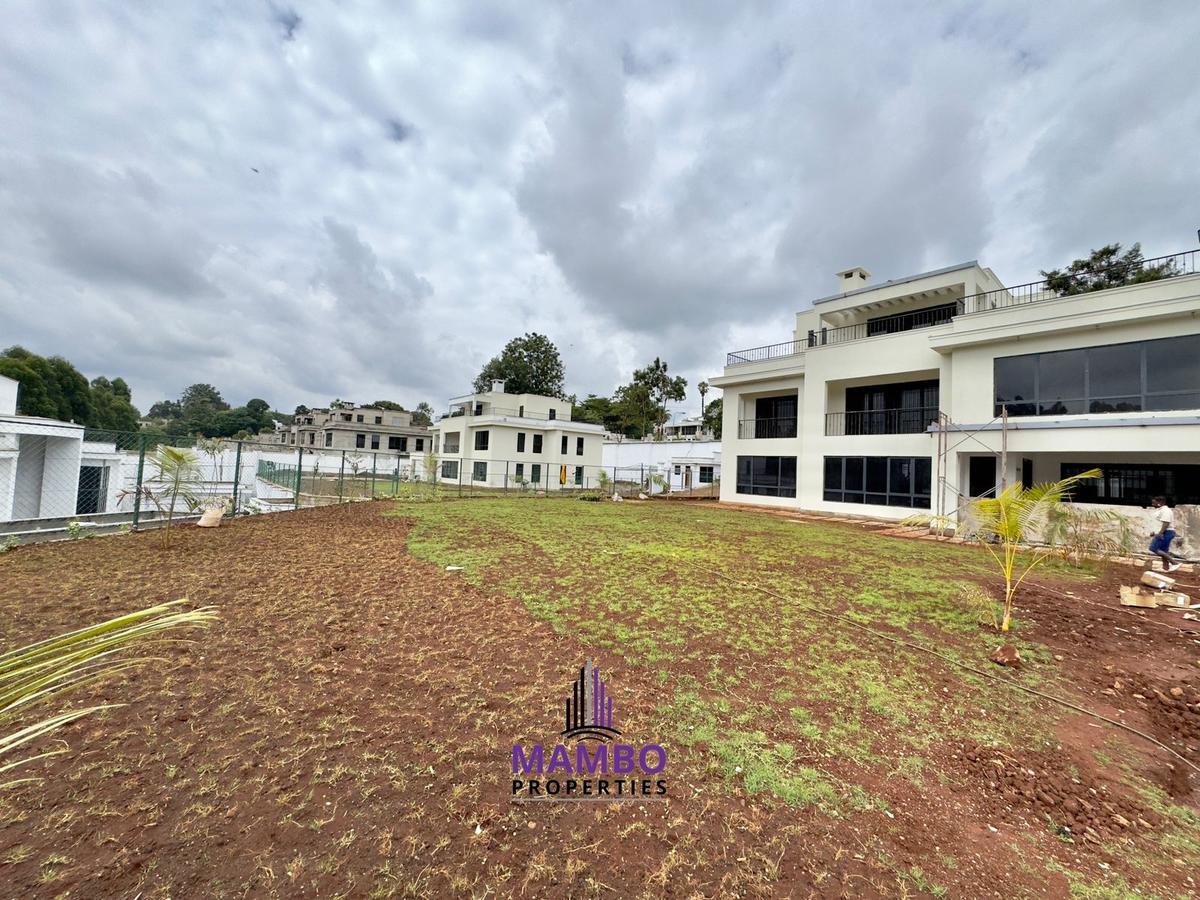 6 Bed Townhouse with En Suite at Off Loresho Ridge - 2