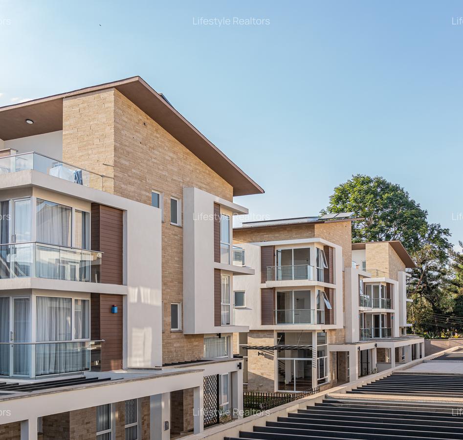 4 Bed Townhouse with En Suite at Kabasiran Avenue - 1