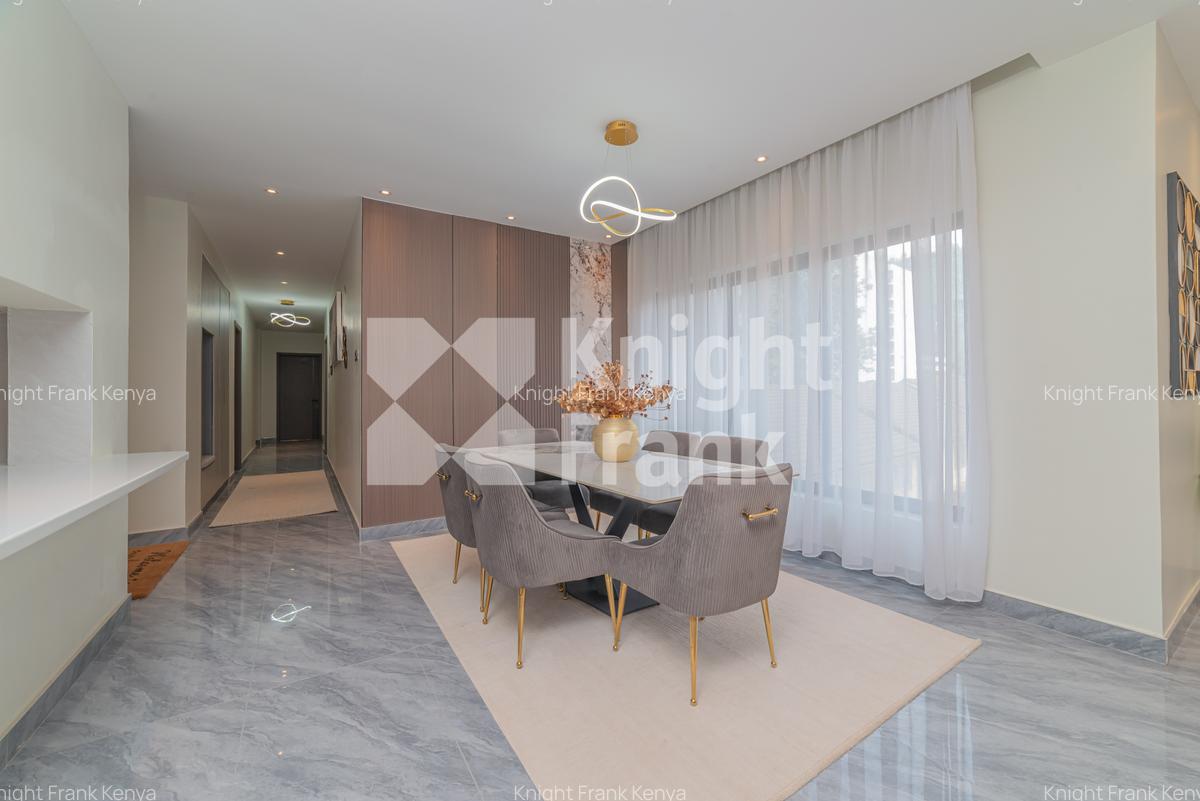 3 Bed Apartment with En Suite at 4Th Parklands Avenue - 2