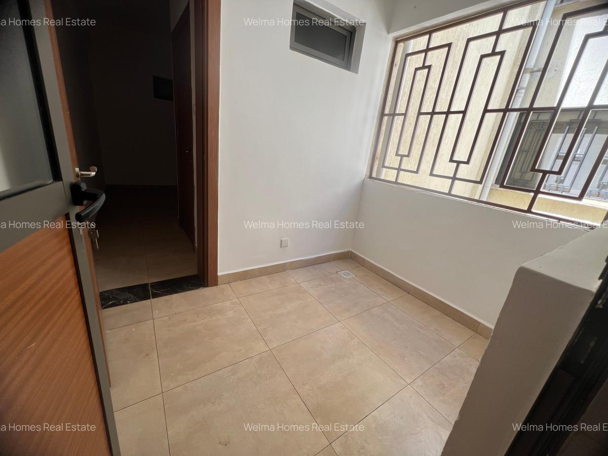 3 Bed Apartment with En Suite in Kilimani - 10
