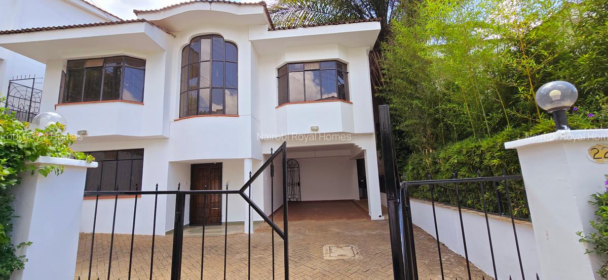 5 Bed Townhouse with En Suite at Riverside Drive - 3