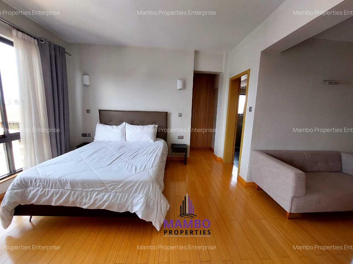 Serviced 2 Bed Apartment with En Suite at Brookside Drive - 14