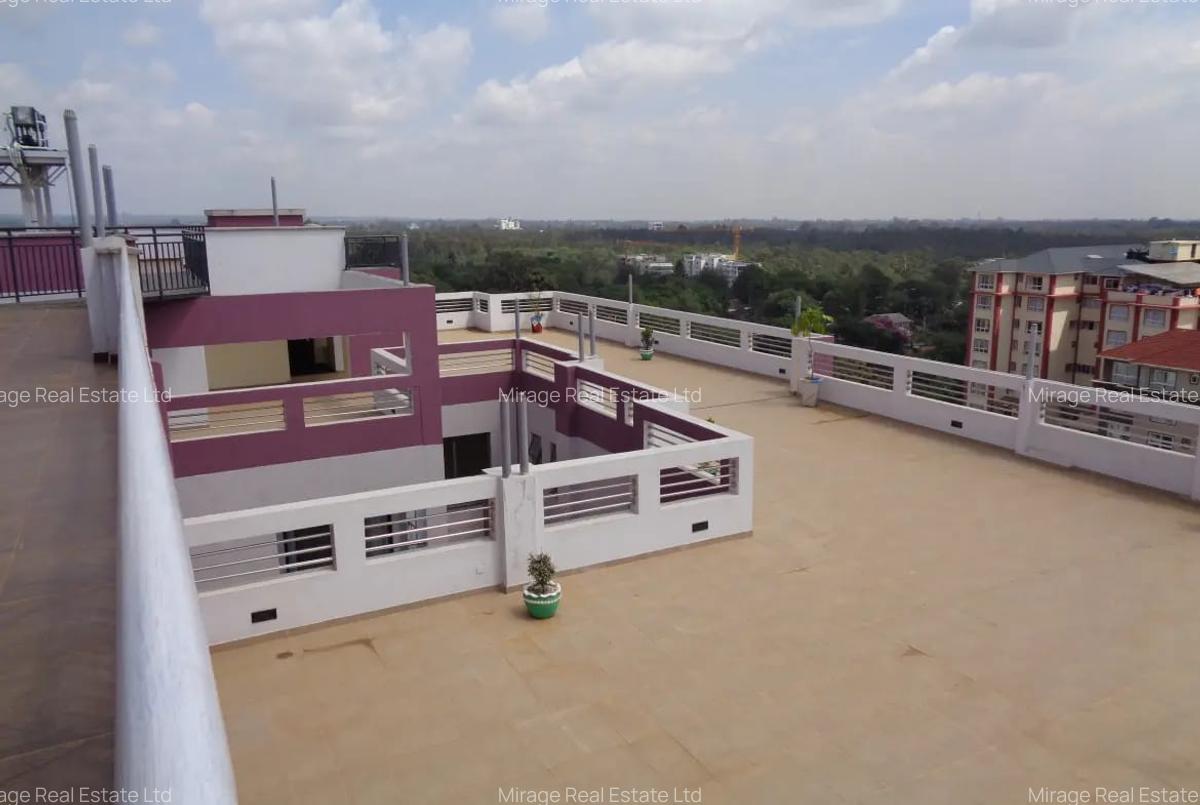 4 Bed Villa with En Suite in Westlands Area - 11
