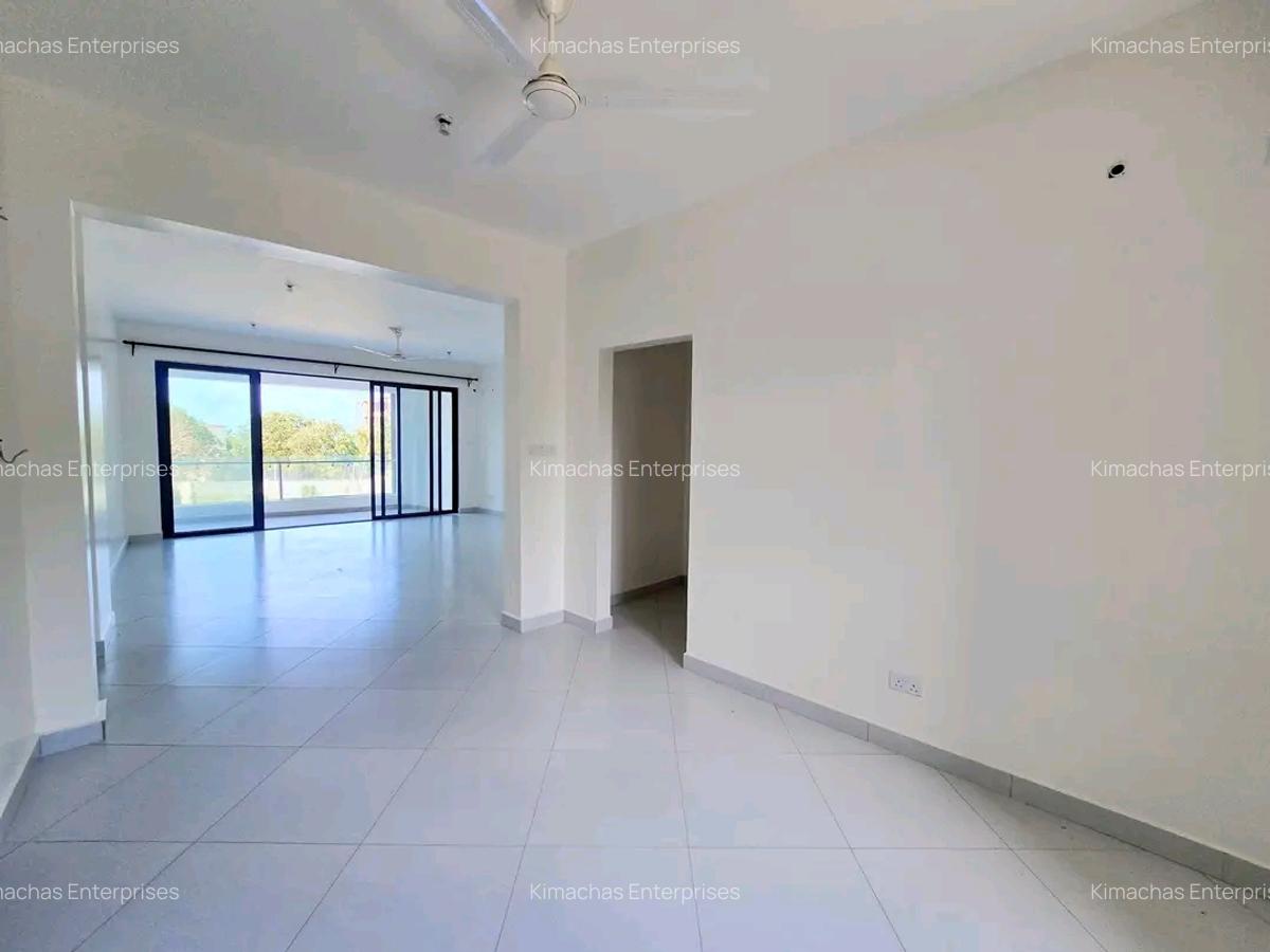 3 Bed Apartment with En Suite at Mt Kenya Road Nyali - 17