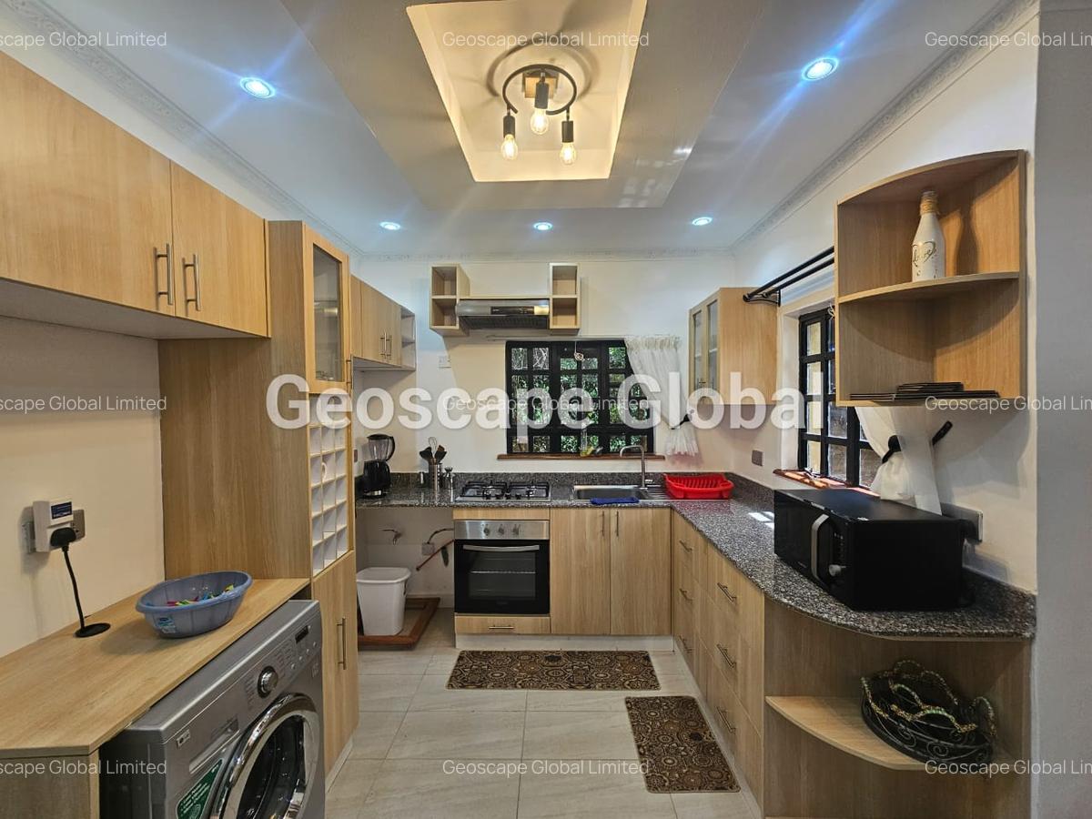 2 Bed House with En Suite in Runda - 4