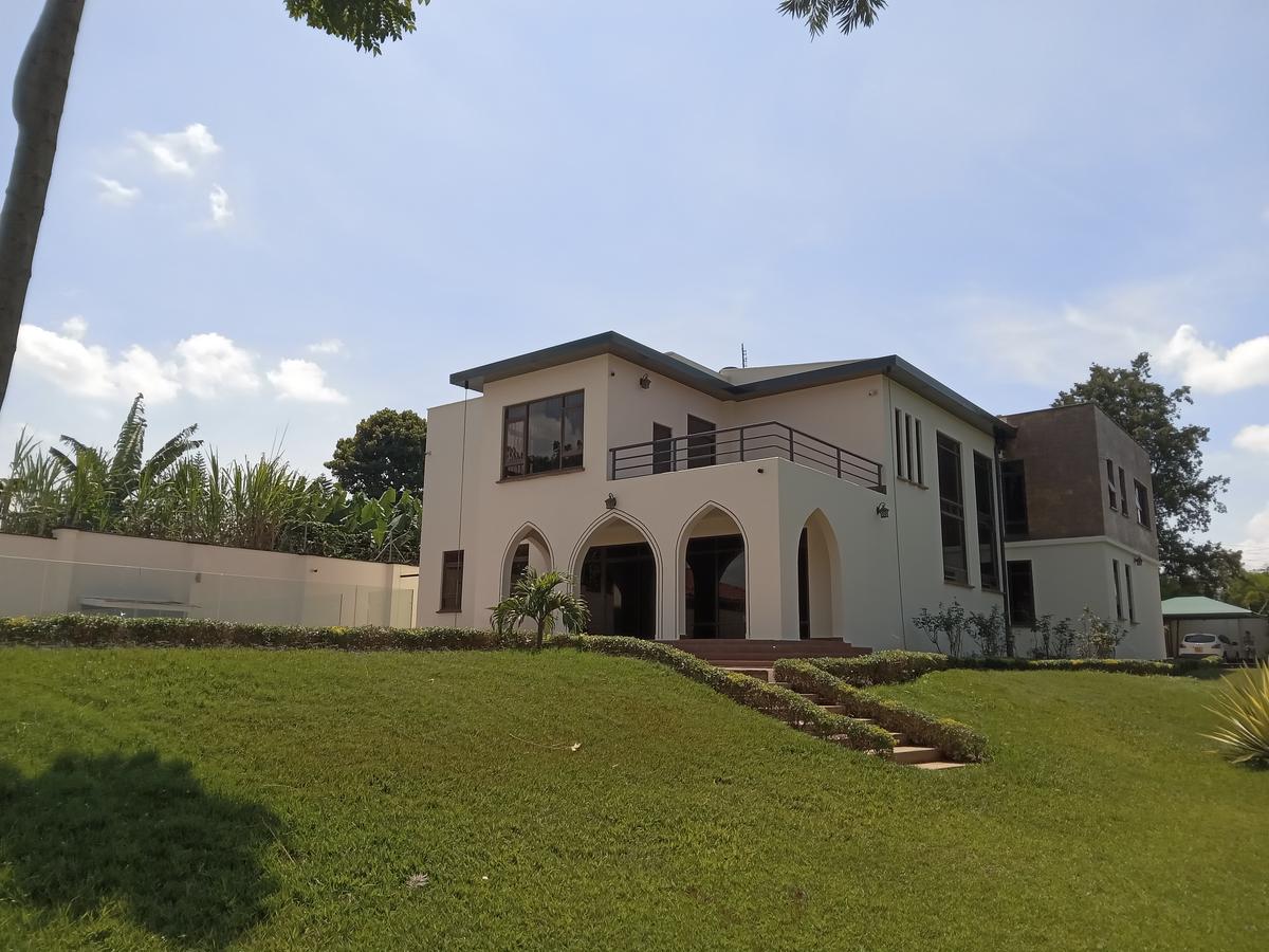 5 Bed House with En Suite at Runda Area - 20