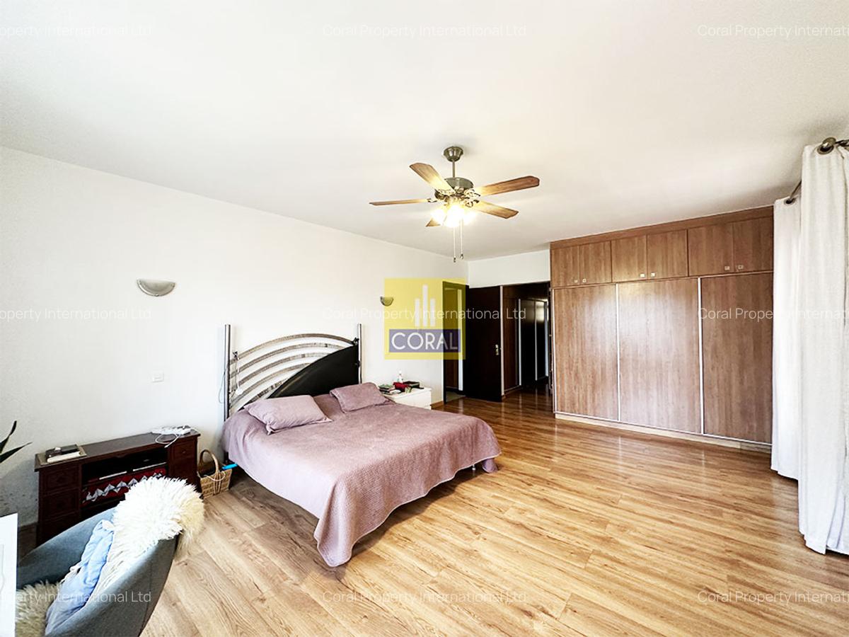 3 Bed Apartment with Swimming Pool in General Mathenge - 10