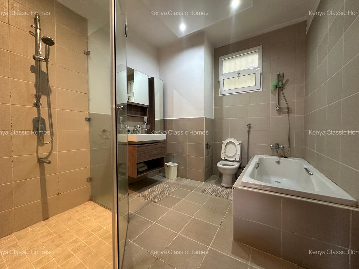 Furnished 2 Bed Apartment with En Suite at Riverside - 13