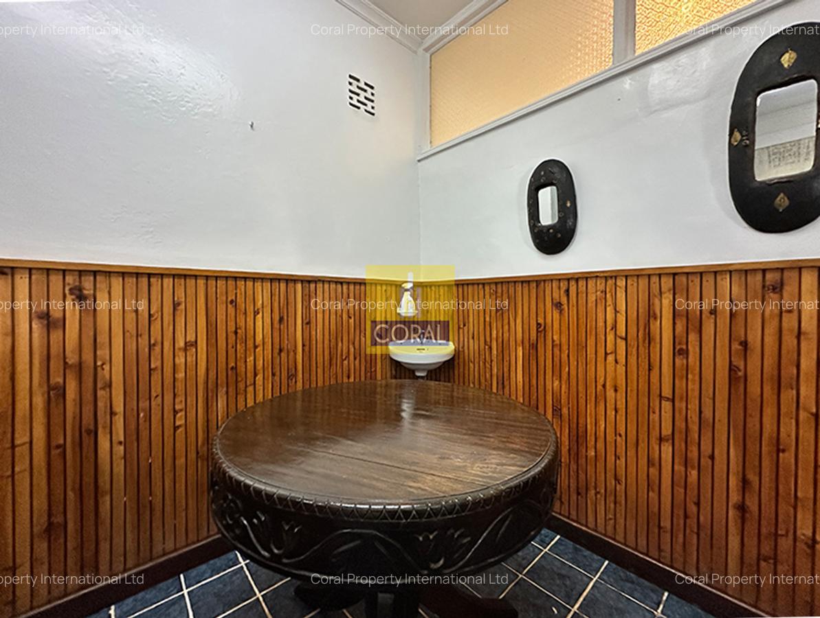 2 Bed Apartment in Gigiri - 4