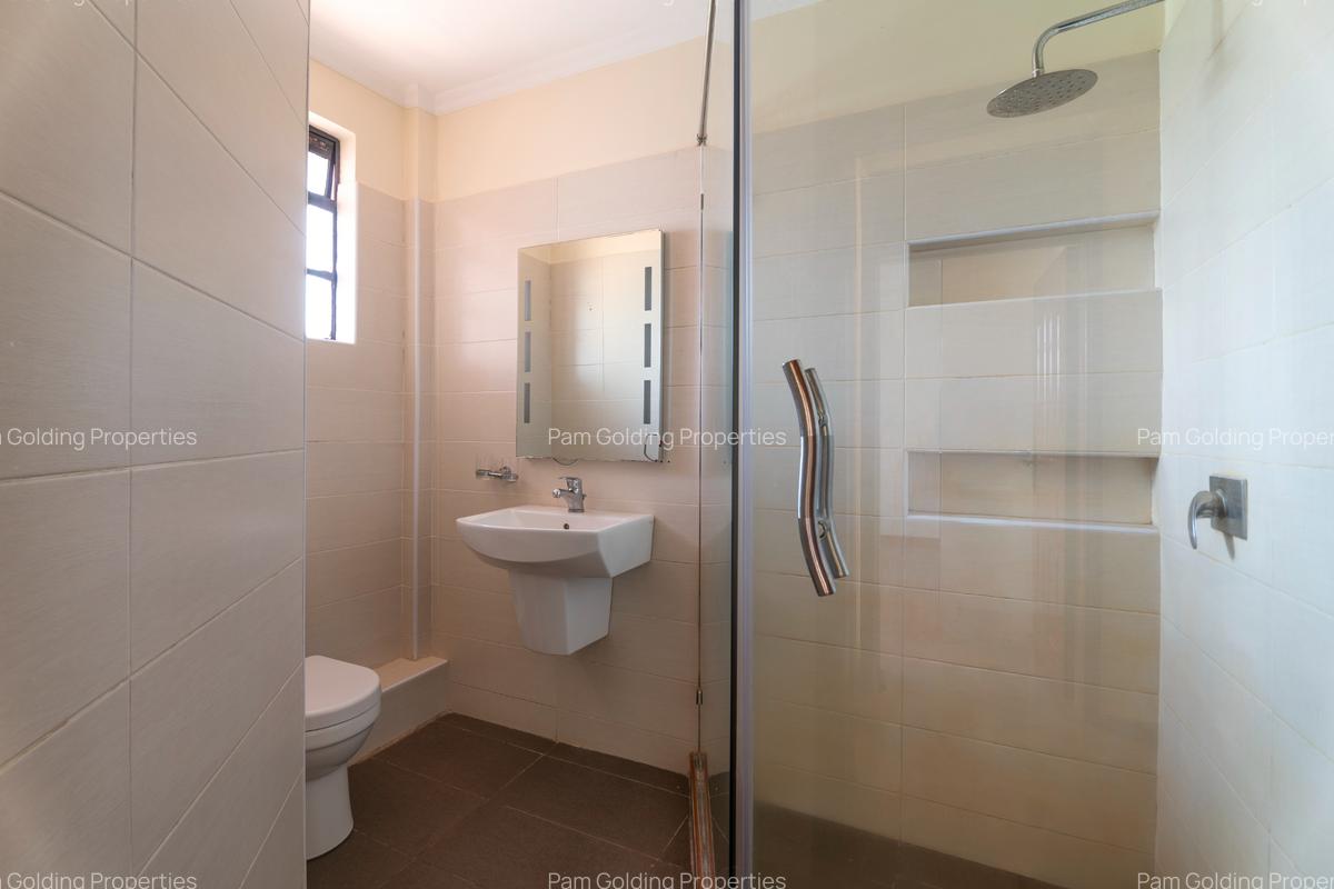 4 Bed Villa with Swimming Pool at Kiambu Road - 10