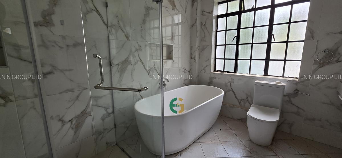 4 Bed Townhouse with En Suite at Mugumo Road - 20