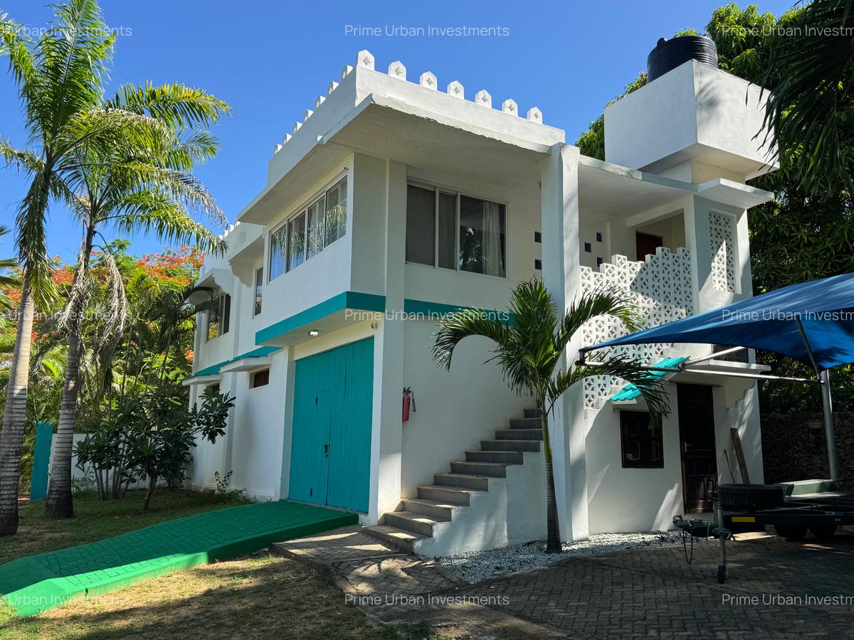 4 Bed Townhouse with En Suite in Mtwapa - 20