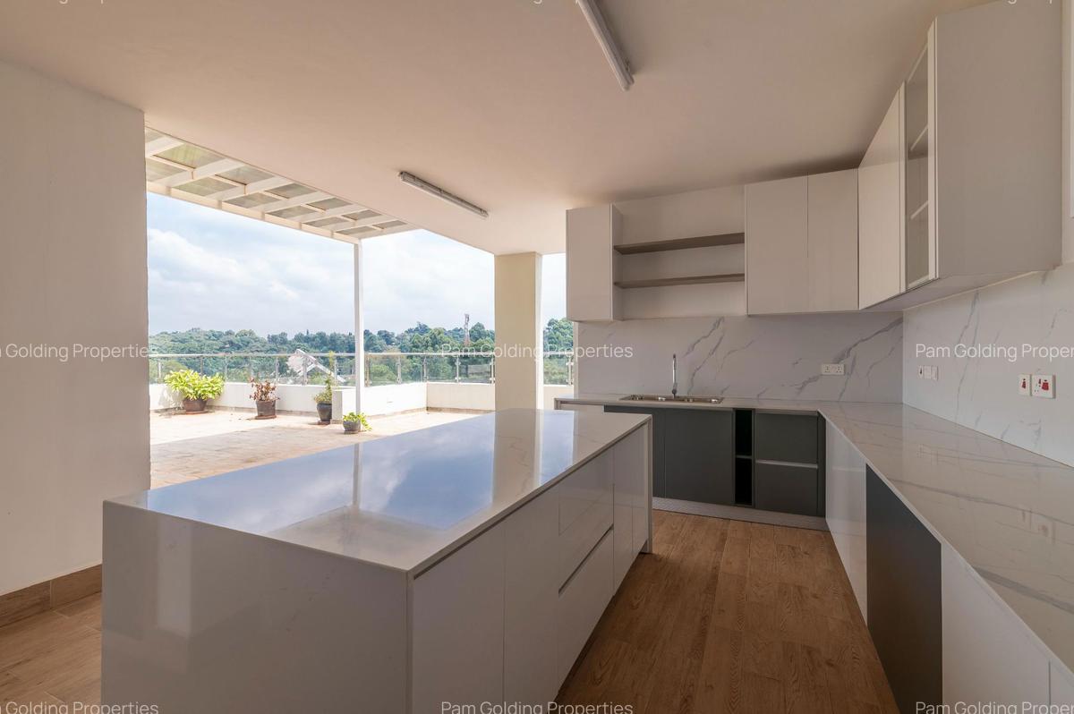 4 Bed Apartment with En Suite in Ruaka - 14