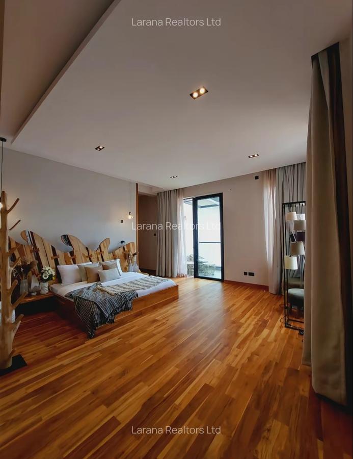 4 Bed House with En Suite in Loresho - 18