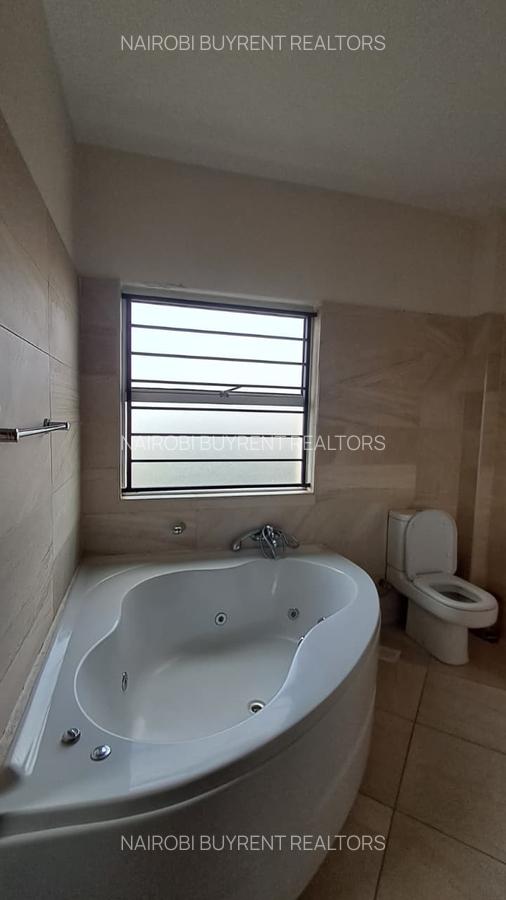 2 Bed Apartment with En Suite in Kilimani - 11