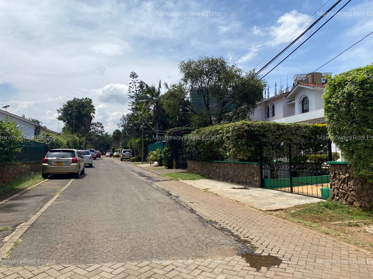 4 Bed Townhouse with En Suite in Kileleshwa - 19