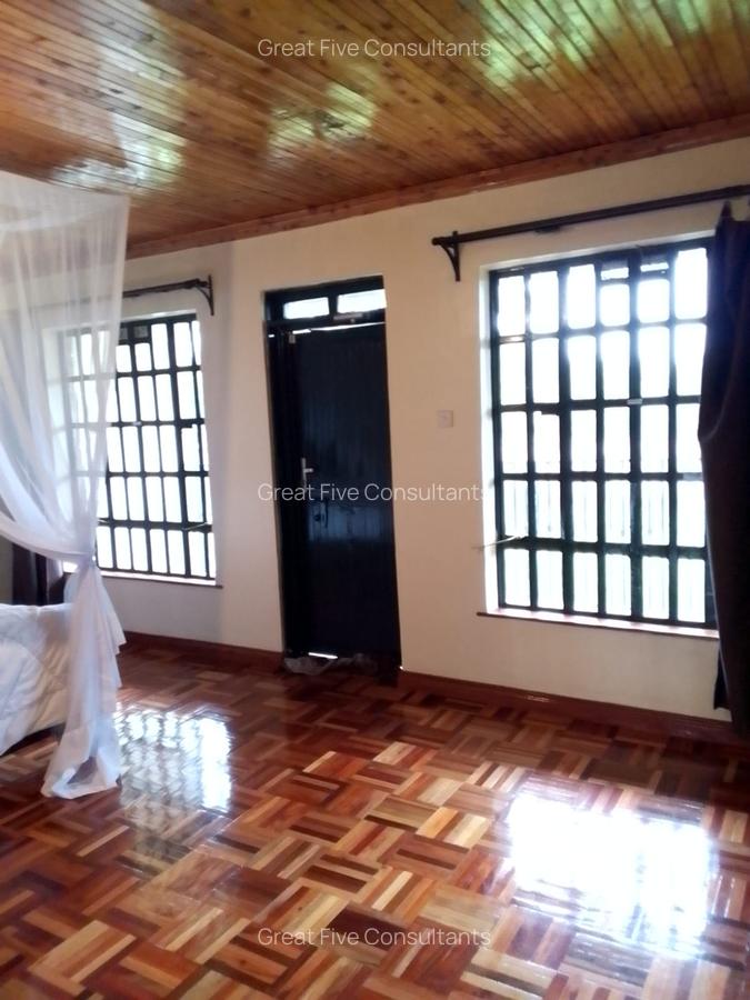 5 Bed Villa with En Suite in Runda - 9