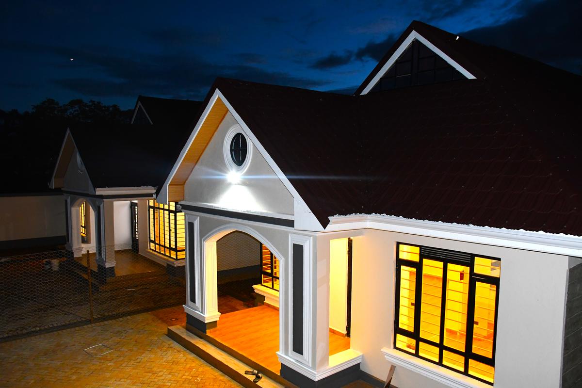 3 Bed House with En Suite at Mugutha - 18