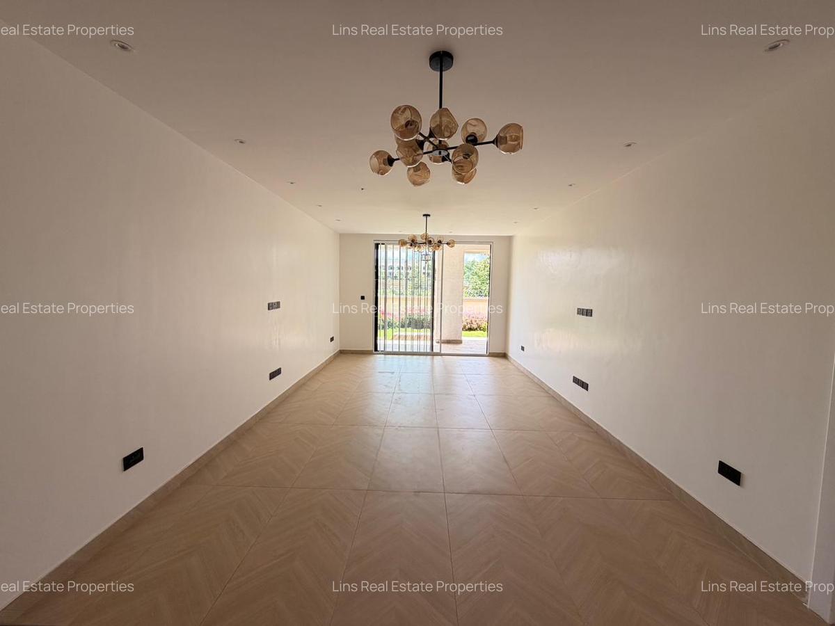Serviced 1 Bed Apartment with En Suite in Runda - 4