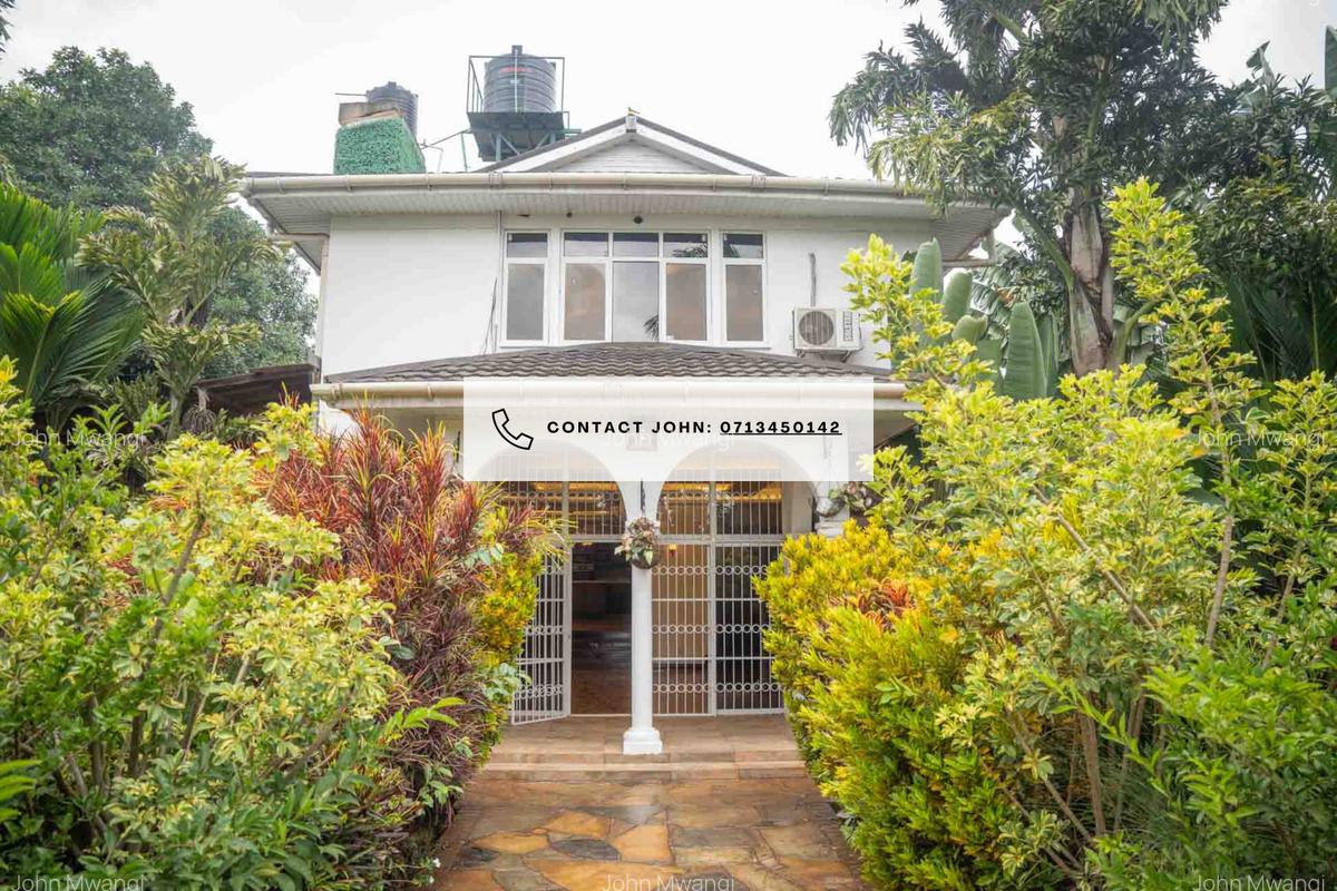 5 Bed Villa with En Suite in Runda - 17