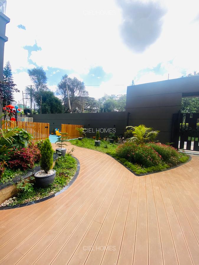 2 Bed Apartment with Swimming Pool in Riverside - 17