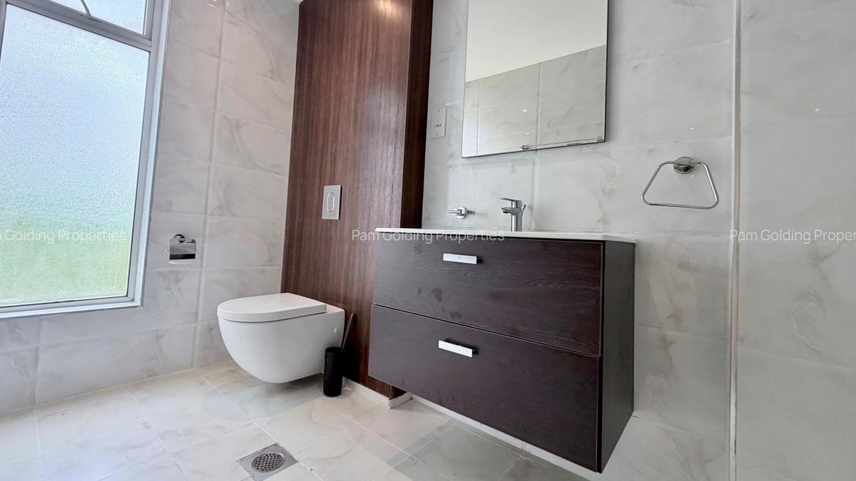 2 Bed Apartment with En Suite at Pilipili Way - 4