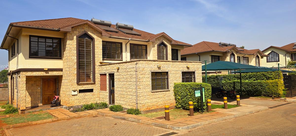 5 Bed Townhouse with En Suite at Edenville - 12