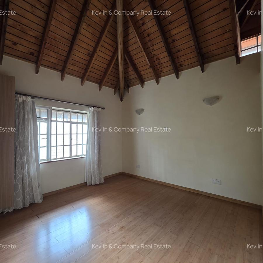 5 Bed Townhouse with En Suite in Kileleshwa - 17