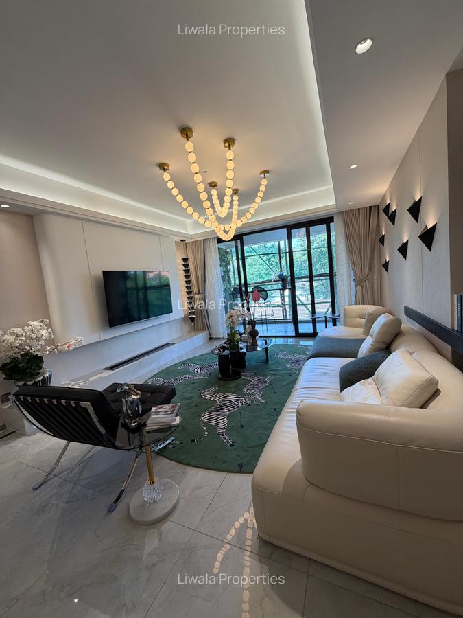 3 Bed Apartment with En Suite at `` - 11