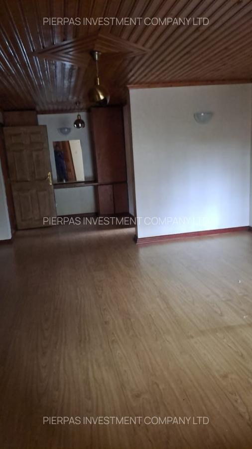 5 Bed Townhouse with En Suite in Runda - 10