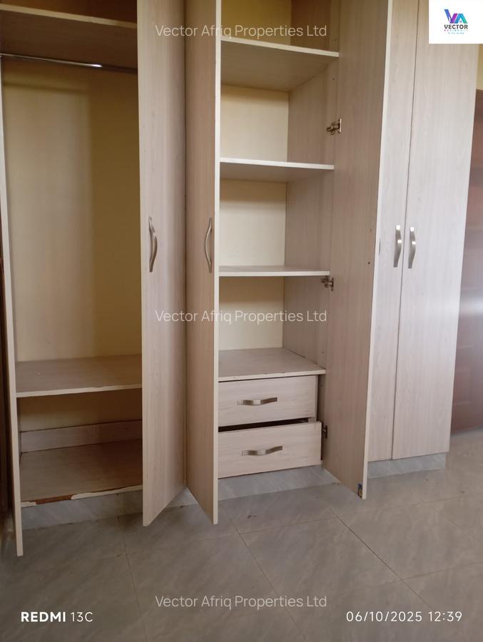 Serviced 3 Bed Apartment with En Suite in Syokimau - 14