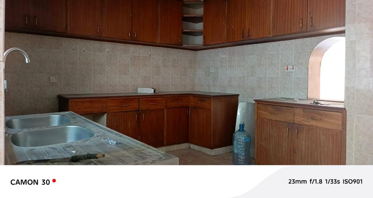 4 Bed Villa in Lavington - 13