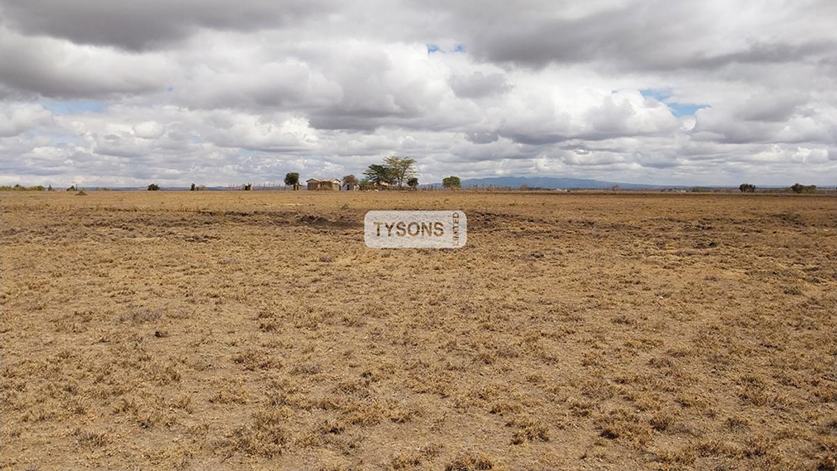 Land in Kitengela - 2