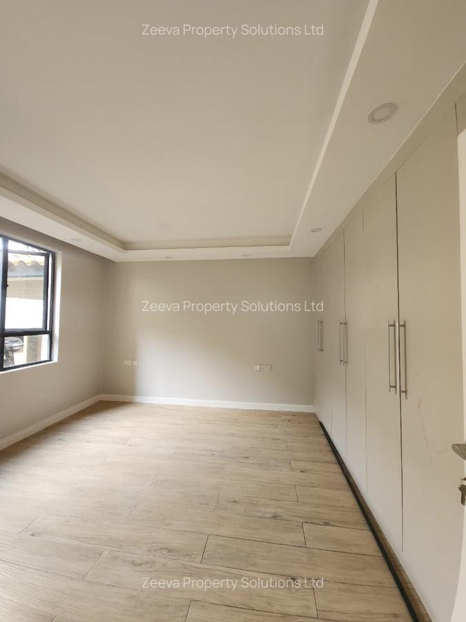 3 Bed Apartment with En Suite in Lavington - 9