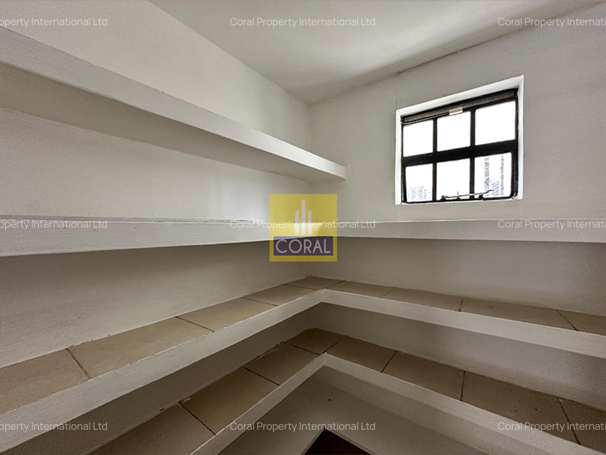 4 Bed Apartment in Westlands Area - 4