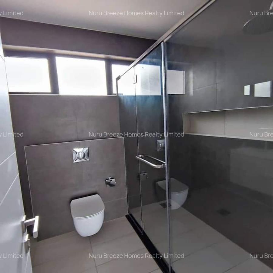 4 Bed Townhouse with En Suite in Loresho - 16